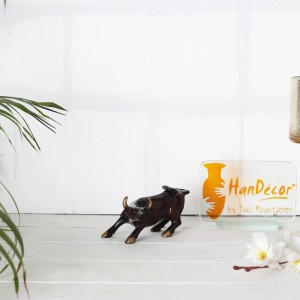 Charging Bull 5 Inches Showpiece