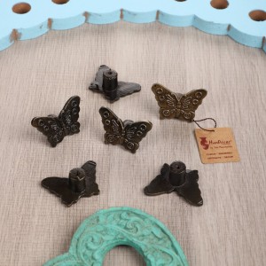 Butterfly Design Cabinet/Wardrobe Knobs (Antique Brass, Pack of 6)