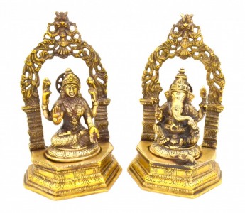 Brass Laxmi Ganesha with Frame Set